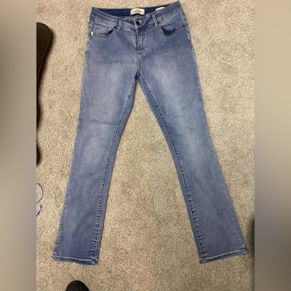 Mid-Rise Straight Lola Jeans for Women